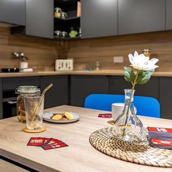 Cozy En Suite - Image 6
